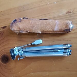 Trimlite vintage tripod